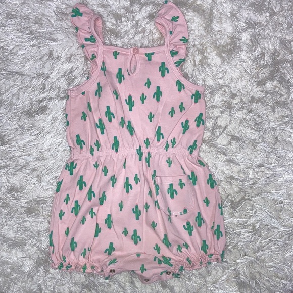 Gymboree 18/24m cactus print pink romper - Picture 2 of 5